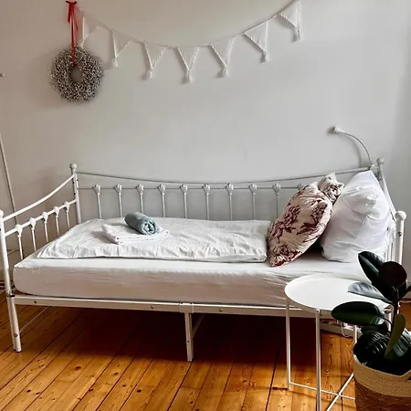 White Midsommar - Stilvolle Wohnung, 4 Schlafzimmer, Kueche