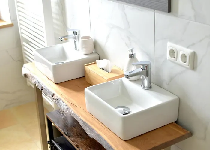 White Midsommar - Stilvolle Wohnung, 4 Schlafzimmer, Kueche