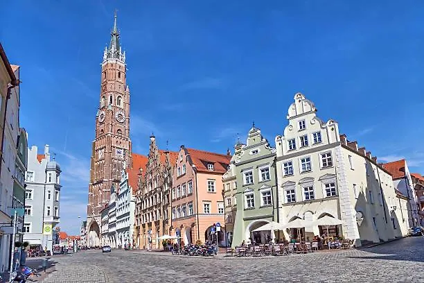 White Midsommar - Stilvolle Wohnung, 4 Schlafzimmer, Kueche * Landshut