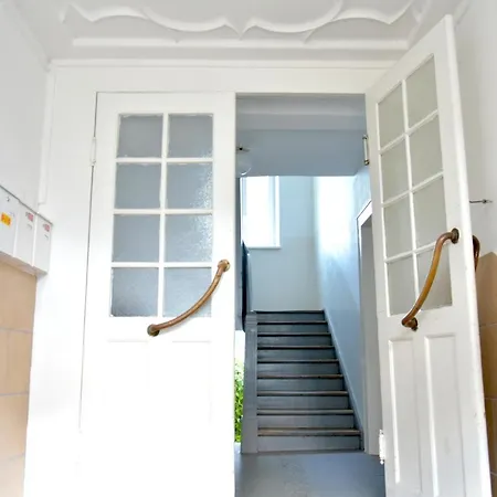 White Midsommar - Stilvolle Wohnung, 3 Schlafzimmer, Wohnzimmer, Kueche *