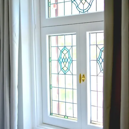 White Midsommar - Stilvolle Wohnung, 3 Schlafzimmer, Wohnzimmer, Küche * Landshut