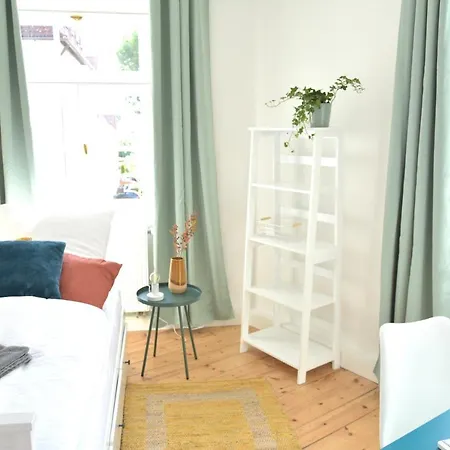 Apartment White Midsommar - Stilvolle Wohnung, 3 Schlafzimmer, Wohnzimmer, Küche *